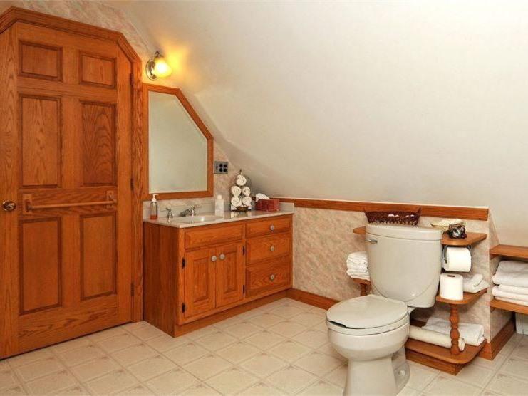 Victorian Loft Bed And Breakfast Клиърфийлд Екстериор снимка